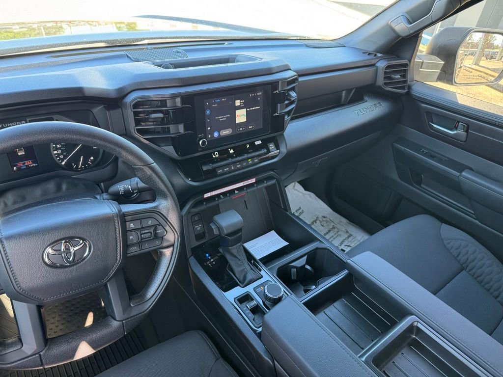 2026 Toyota Tundra SR5 - Photo 16
