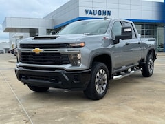 2026 Chevrolet Silverado 2500 HD Custom Truck