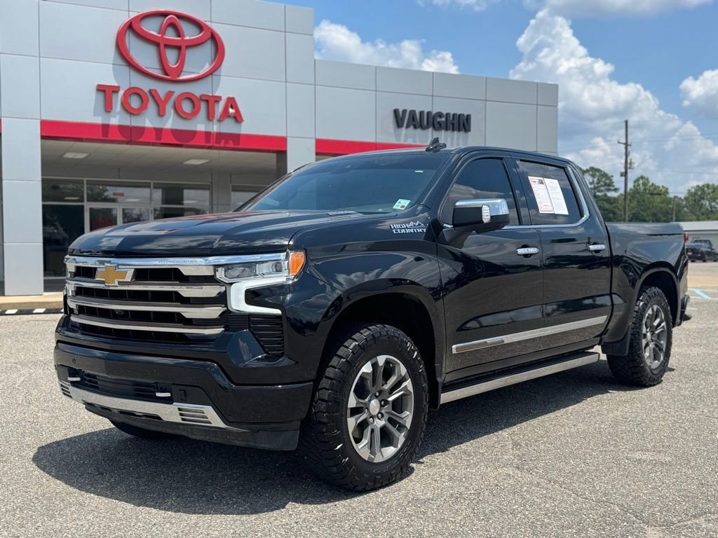 2022 Chevrolet Silverado 1500 Truck Crew Cab 