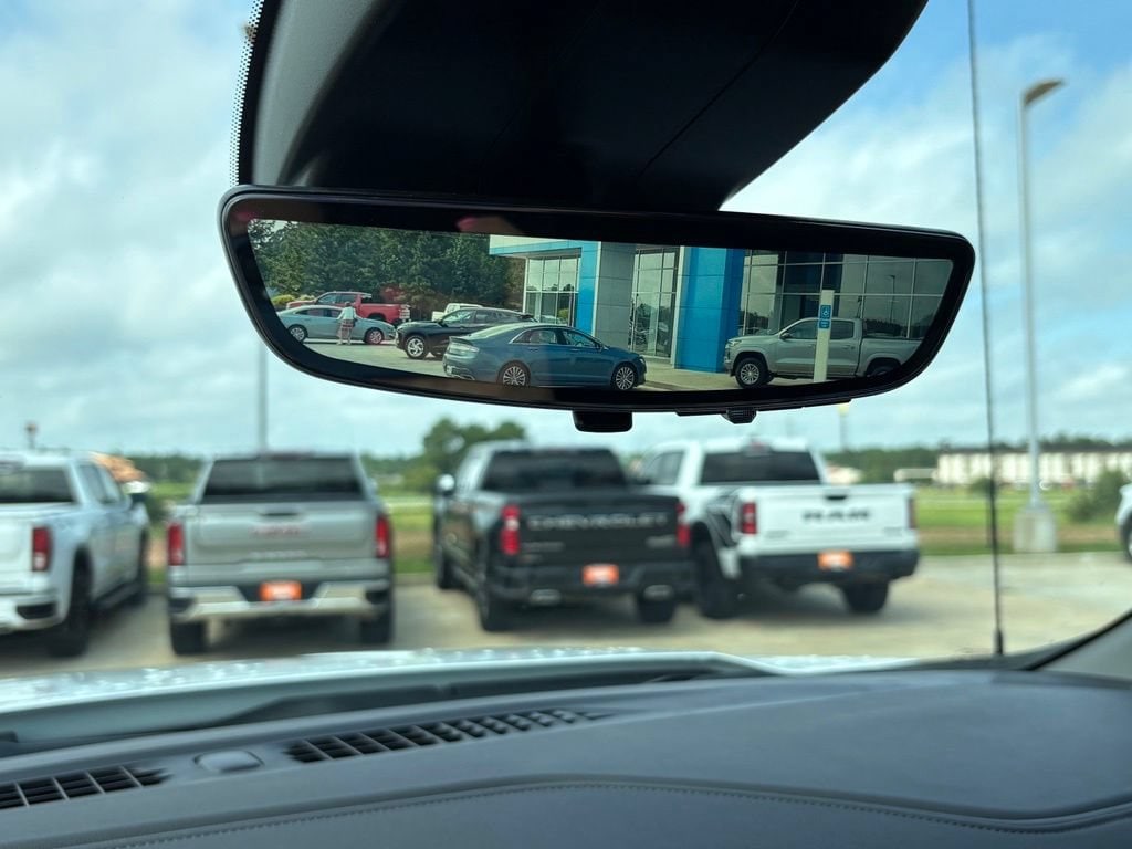 2026 Chevrolet Silverado 1500 LTZ - Photo 15