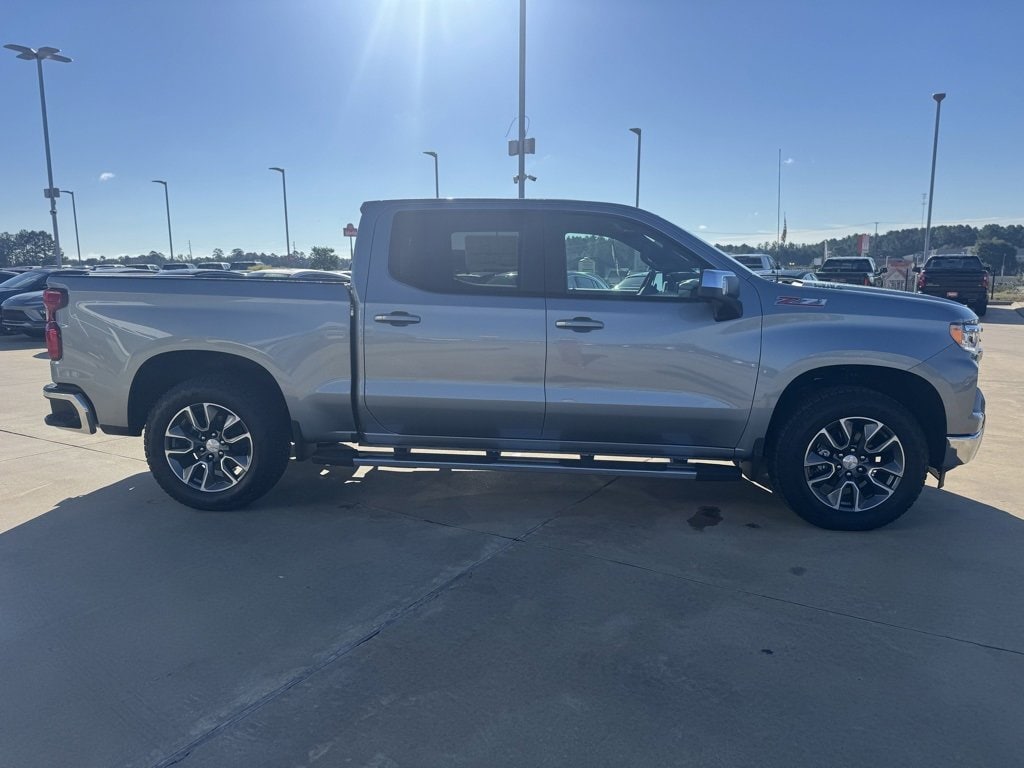 New 2025 Chevrolet Silverado 1500 LT Truck