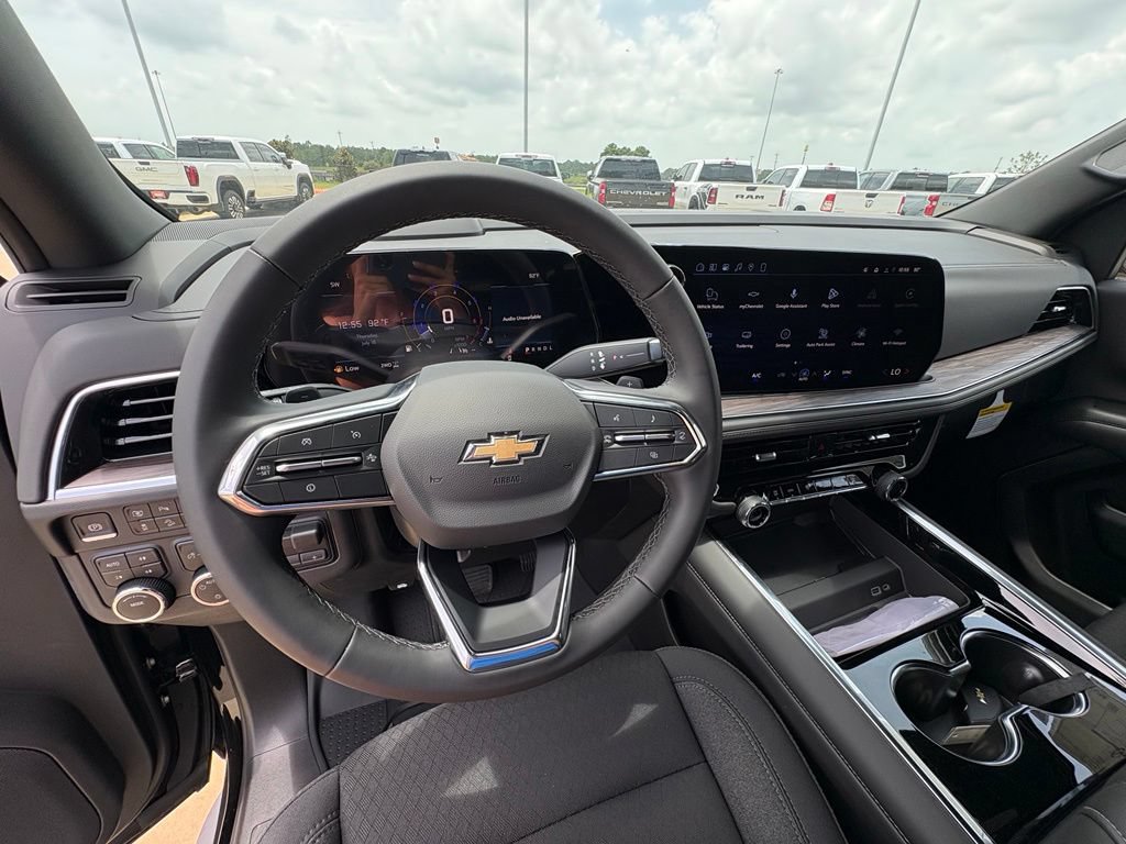 2026 Chevrolet Suburban LS - Photo 11