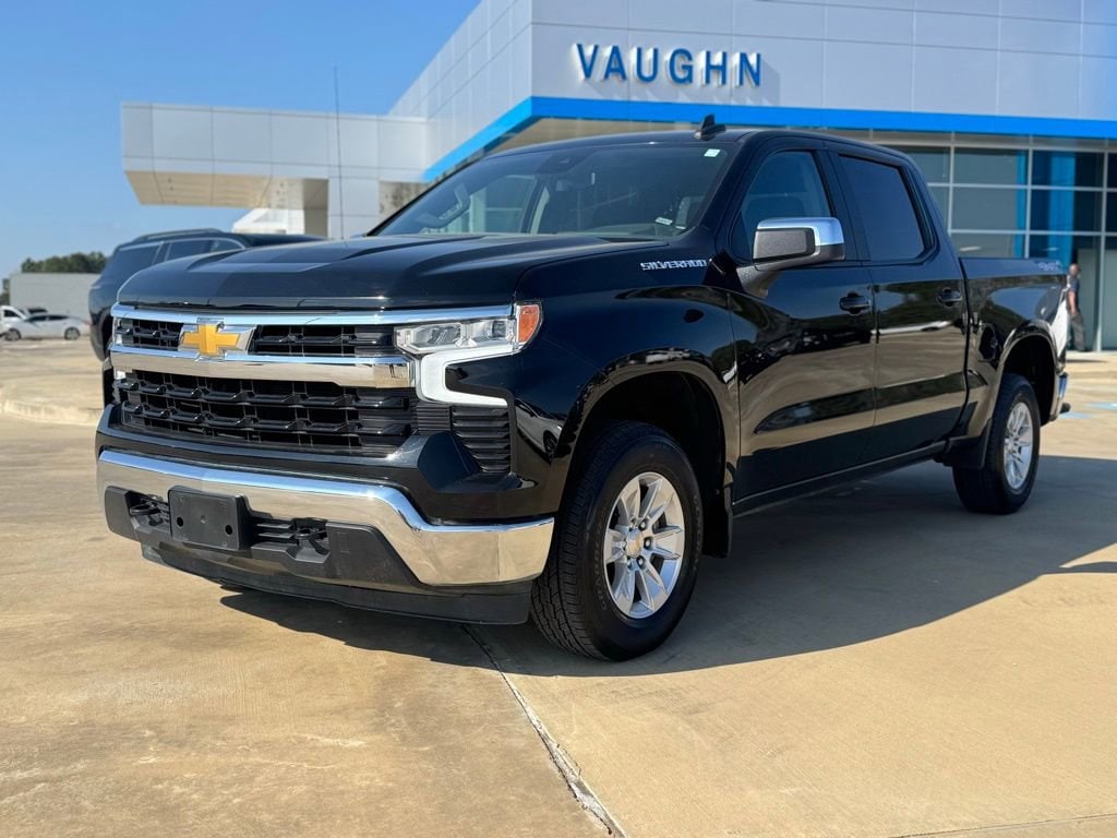 2025 Chevrolet Silverado 1500 Truck Crew Cab 