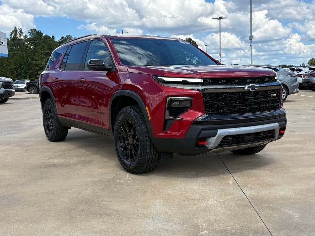 2027 Chevrolet Traverse Z71 - Photo 6