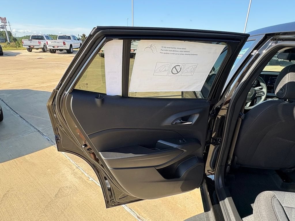 2026 Chevrolet Trax LS - Photo 15