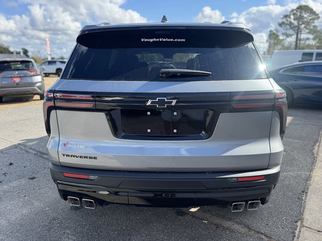 New 2026 Chevrolet Traverse LT SUV