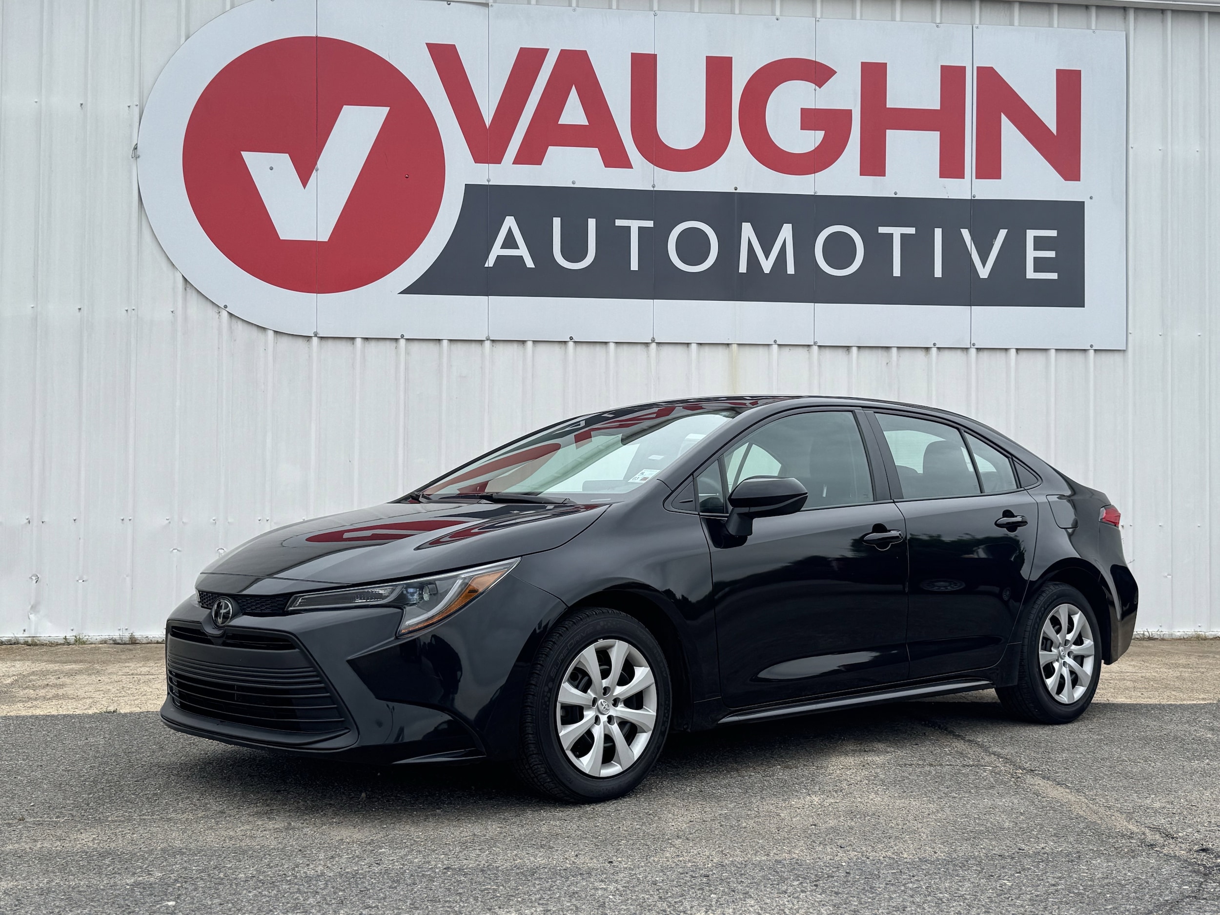 2024 Toyota Corolla LE CVT's photo