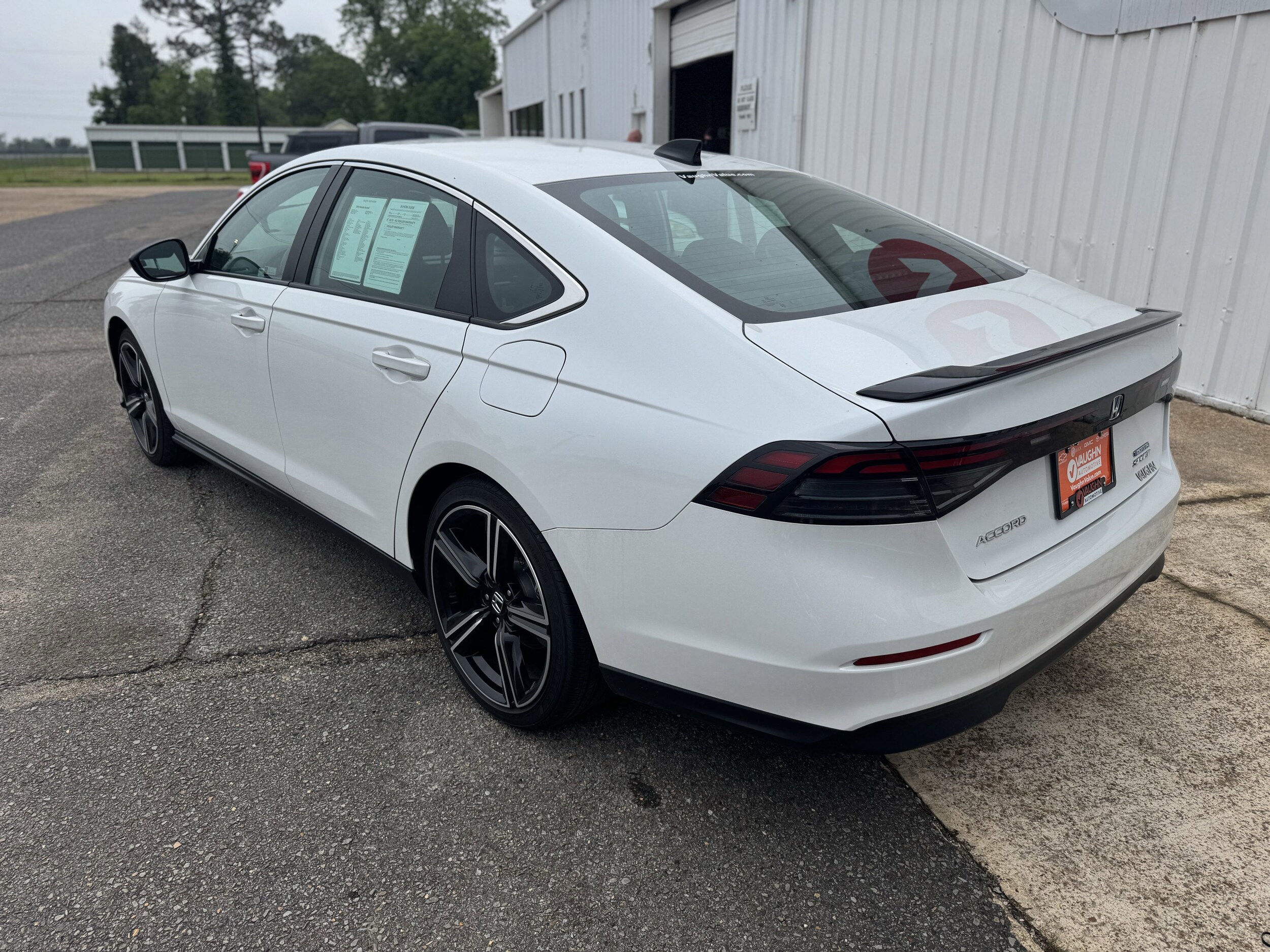 2024 Honda Accord Hybrid Sport photo 3