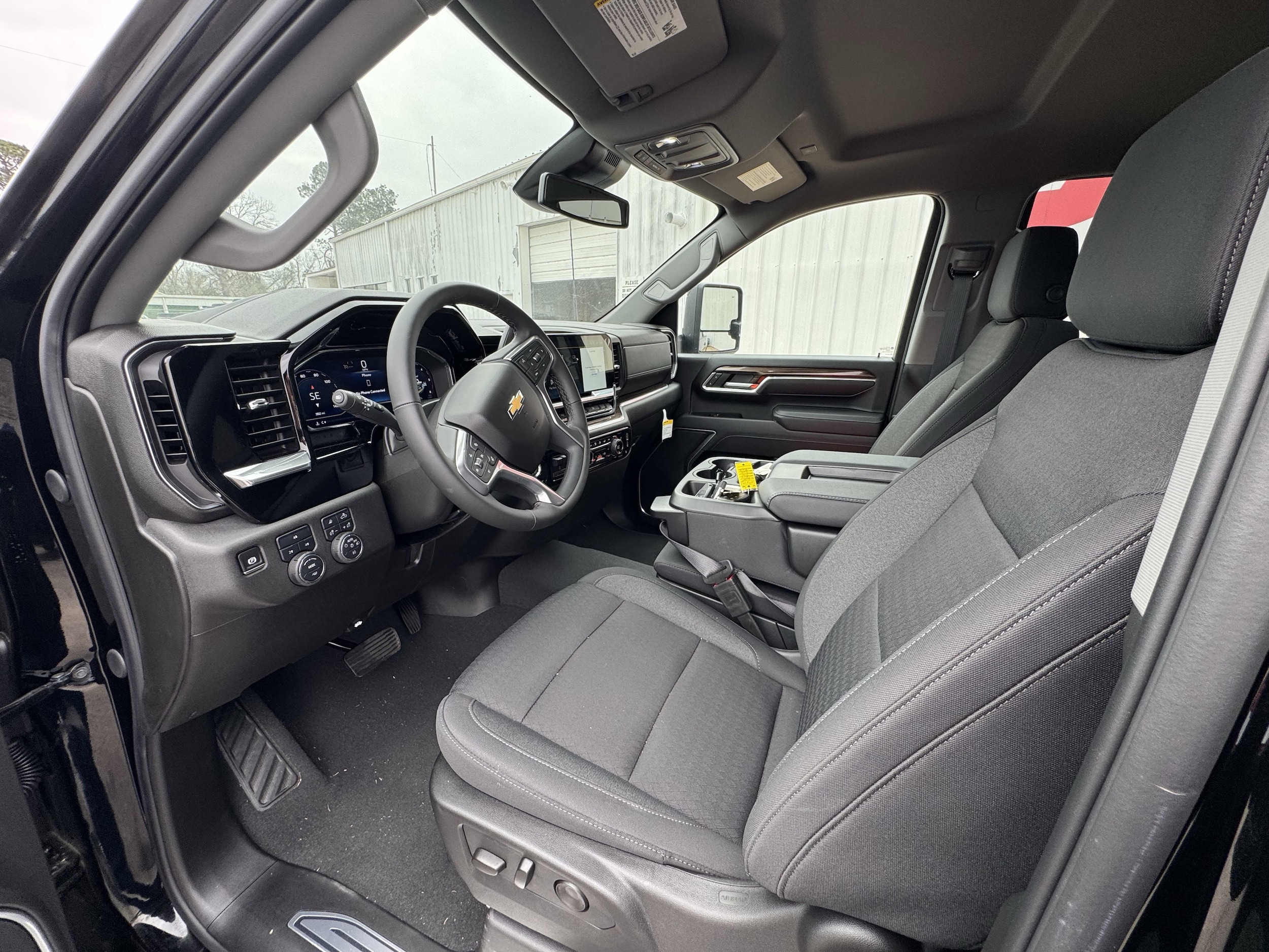 2025 Chevrolet Silverado 2500 HD LT - Photo 10