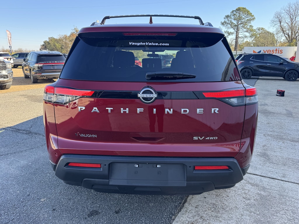 Used 2022 Nissan Pathfinder SV SUV