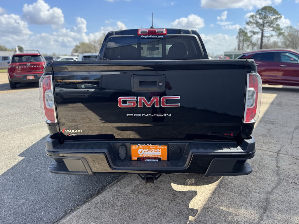 Used 2021 GMC Canyon AT4 w/Cloth Truck Crew Cab