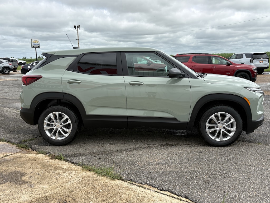 New 2026 Chevrolet Trailblazer LS SUV