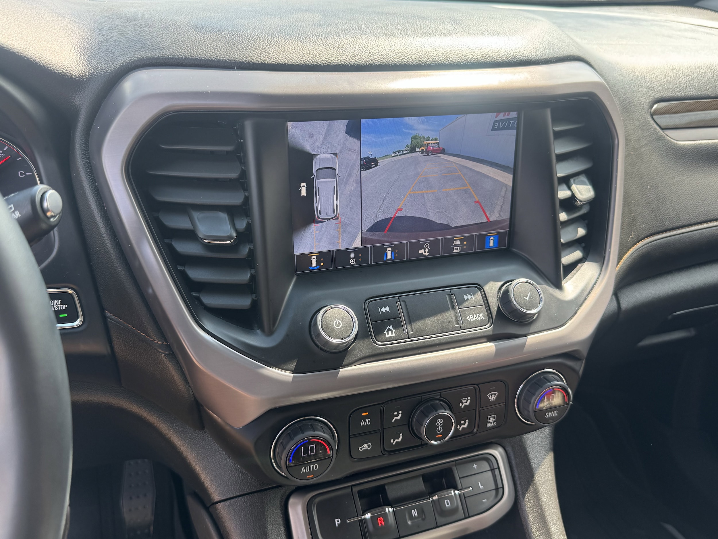 2023 GMC Acadia AT4 - Photo 15
