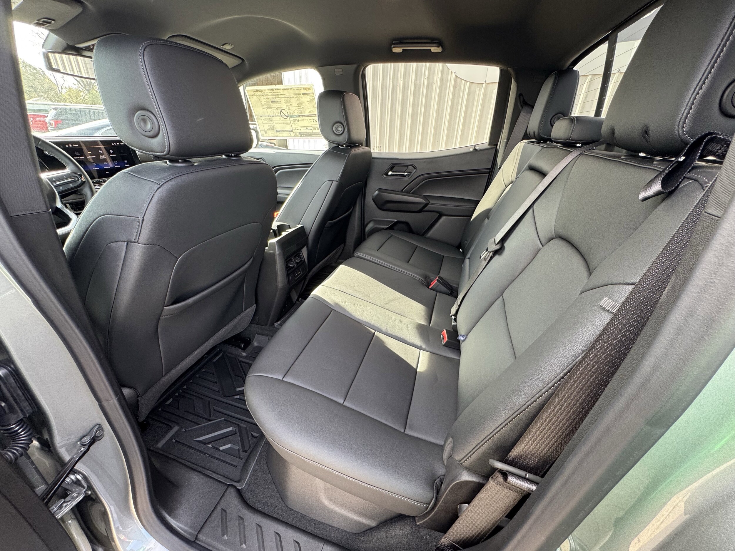 2026 Chevrolet Colorado LT - Photo 16