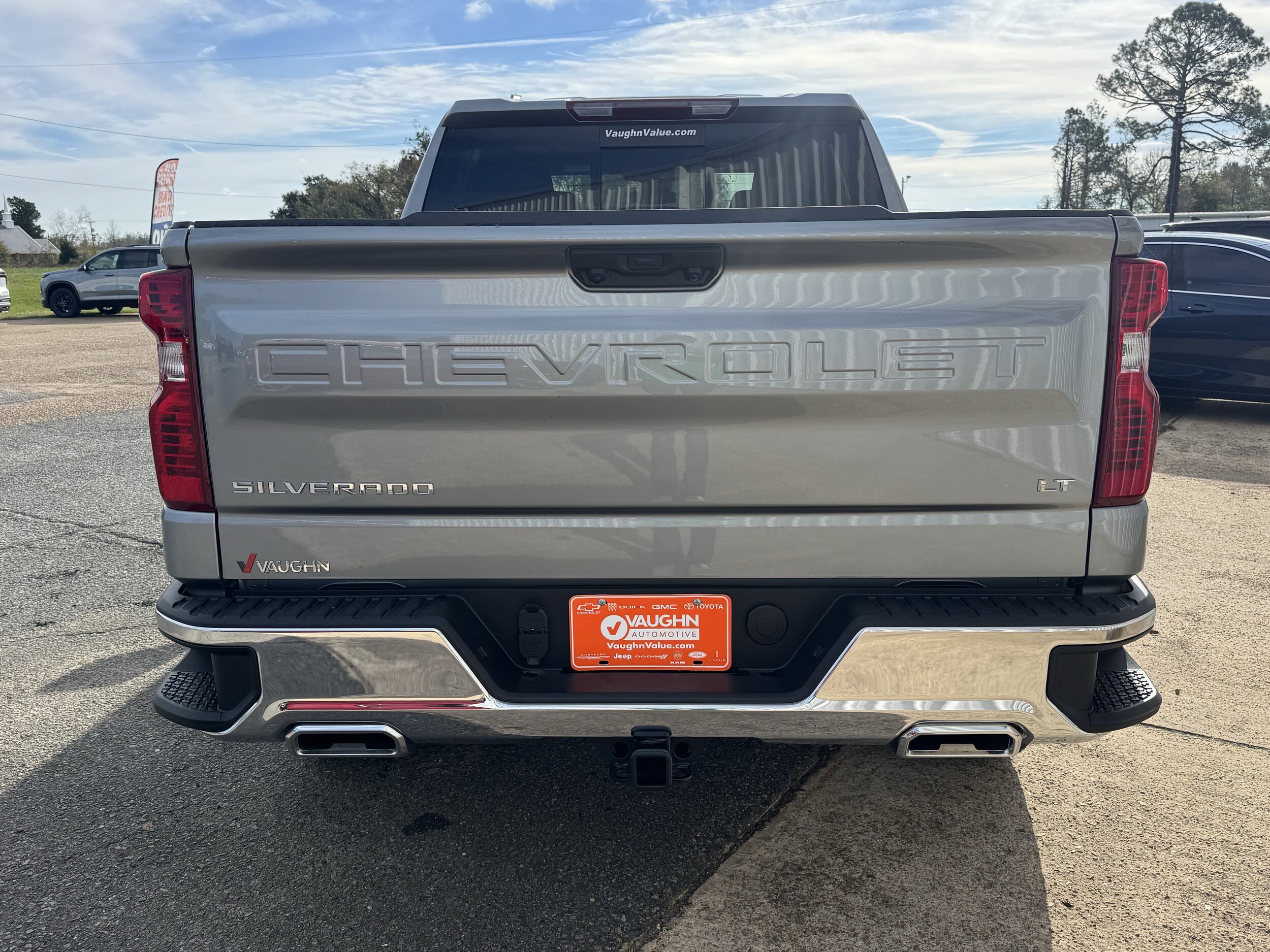 2026 Chevrolet Silverado 1500 LT photo 4