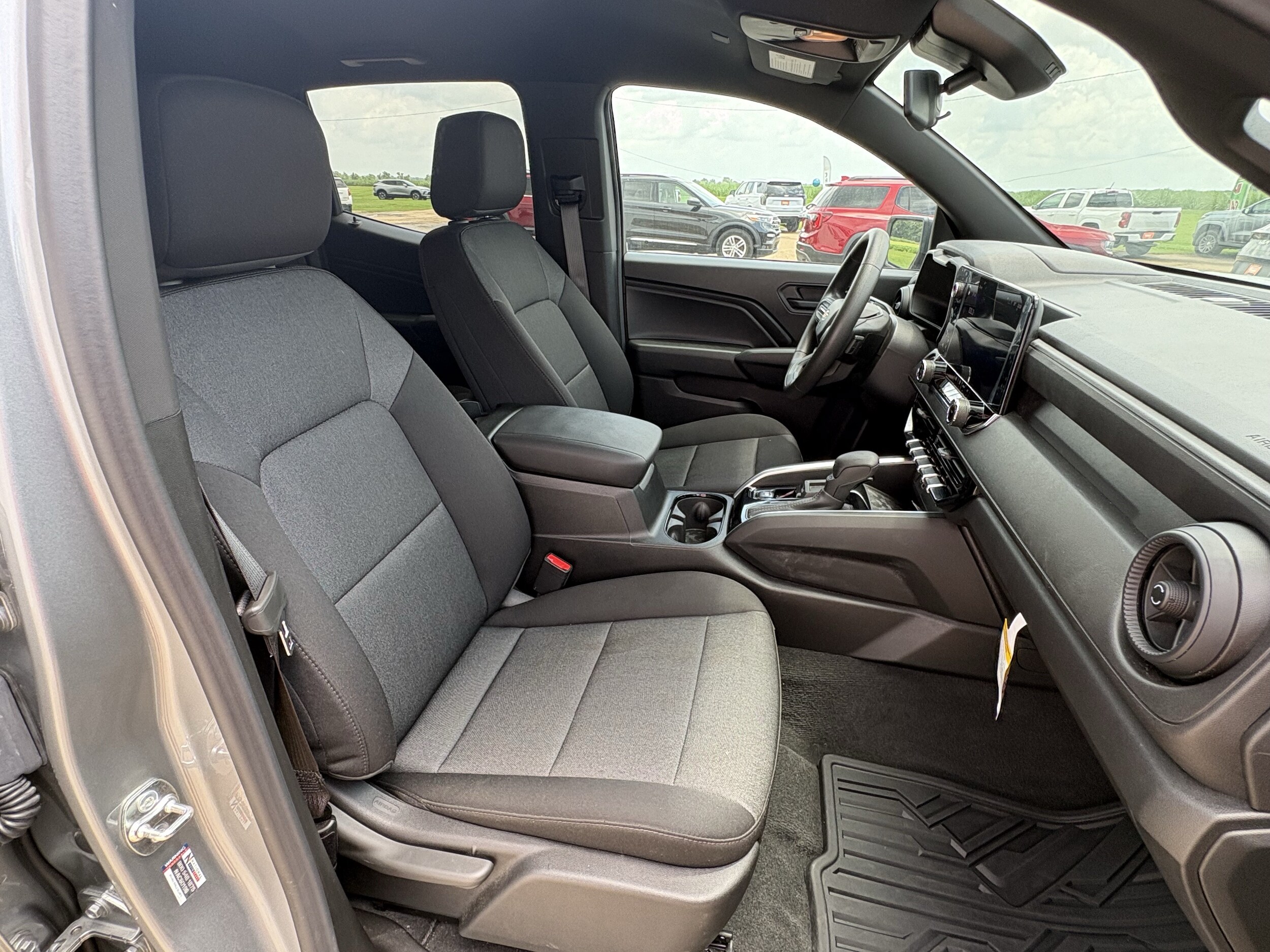 2026 Chevrolet Colorado Work Truck - Photo 19