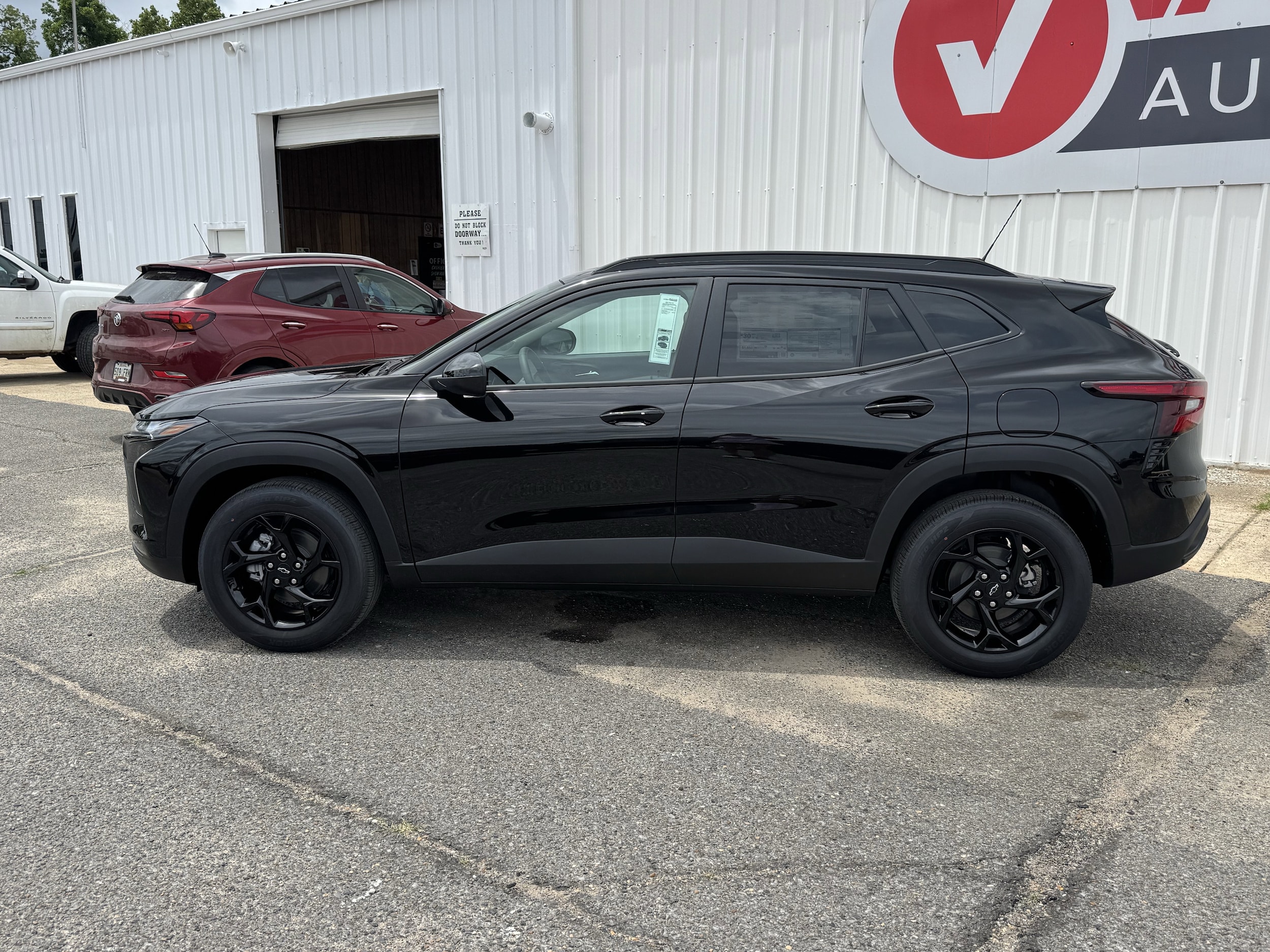 2026 Chevrolet Trax LT's photo