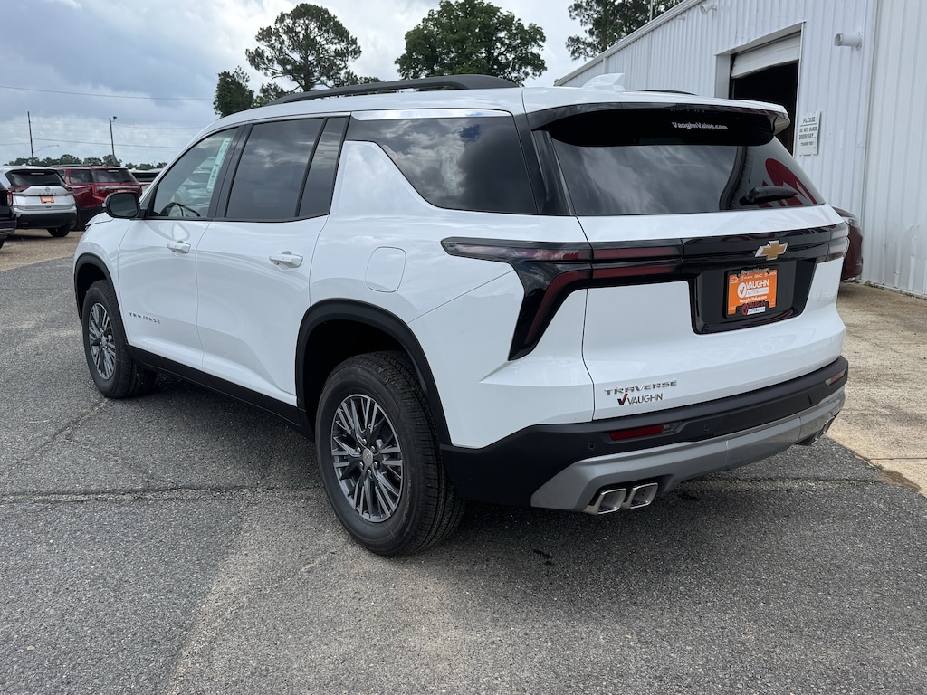 New 2026 Chevrolet Traverse LT SUV