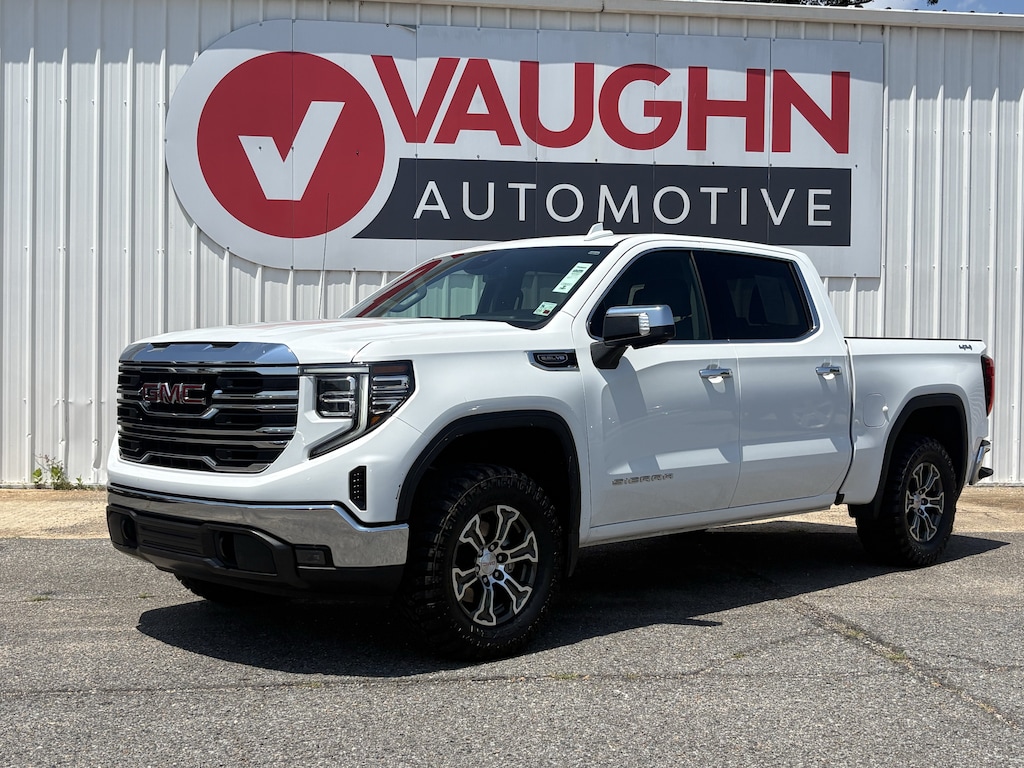Used 2025 GMC Sierra 1500 SLT Truck Crew Cab