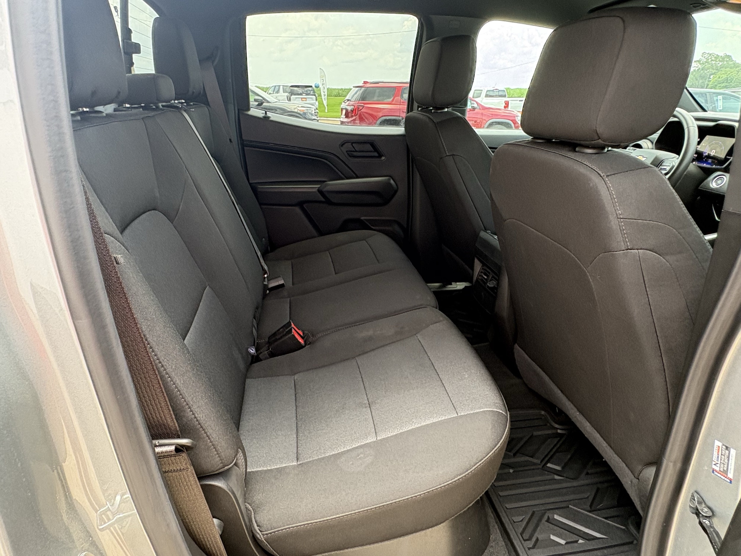 2026 Chevrolet Colorado Work Truck - Photo 18