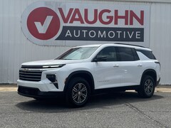 2025 Chevrolet Traverse LT SUV
