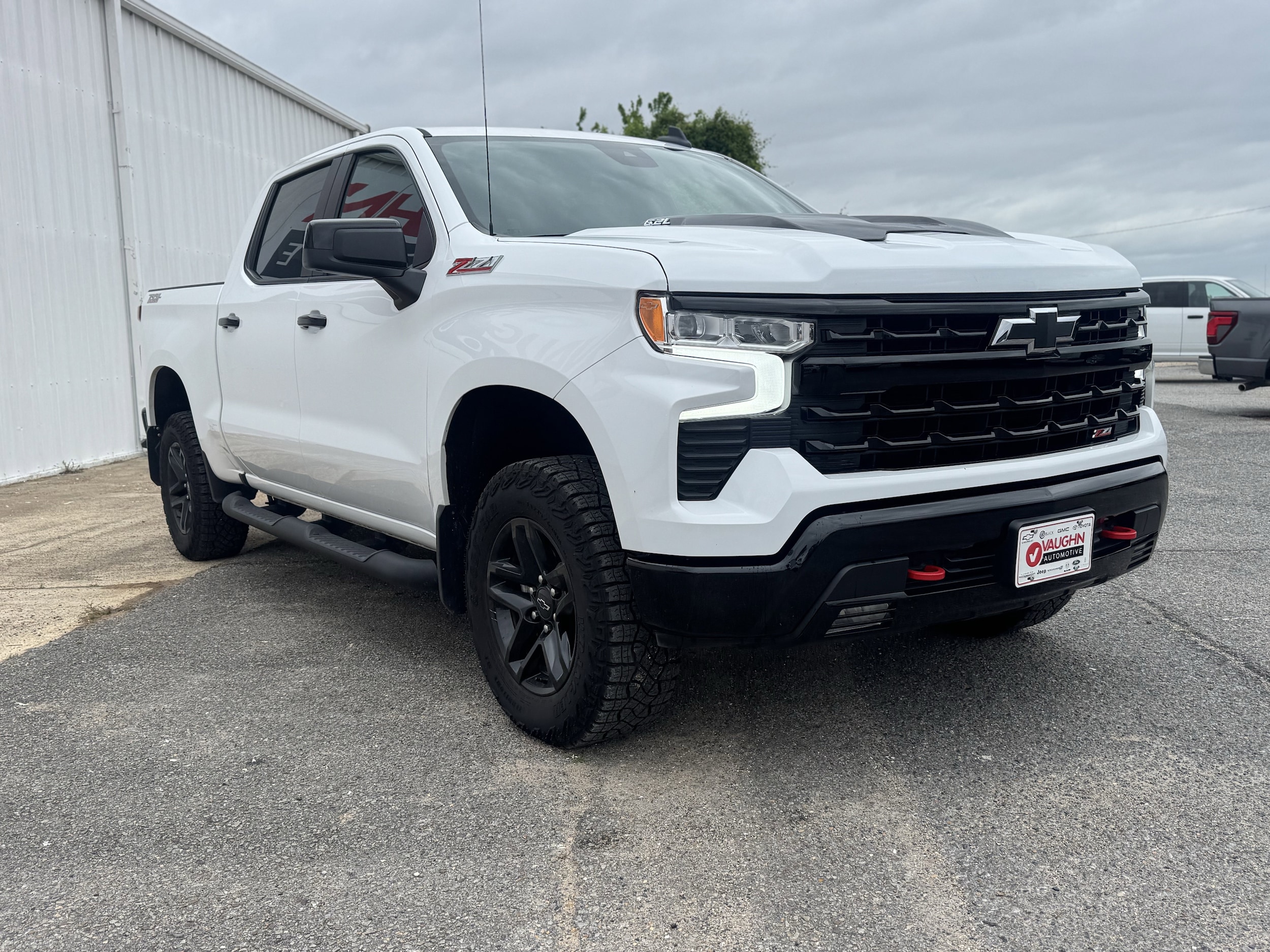 2024 Chevrolet Silverado 1500 LT Trail Boss - Photo 6