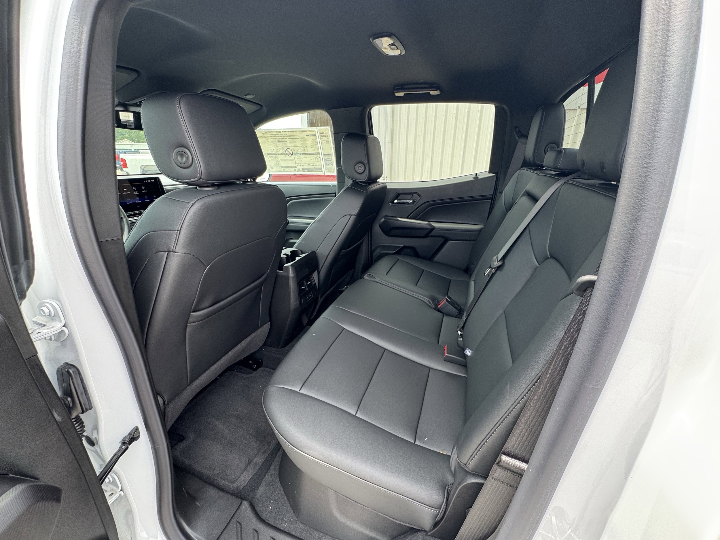 2026 Chevrolet Colorado LT - Photo 16