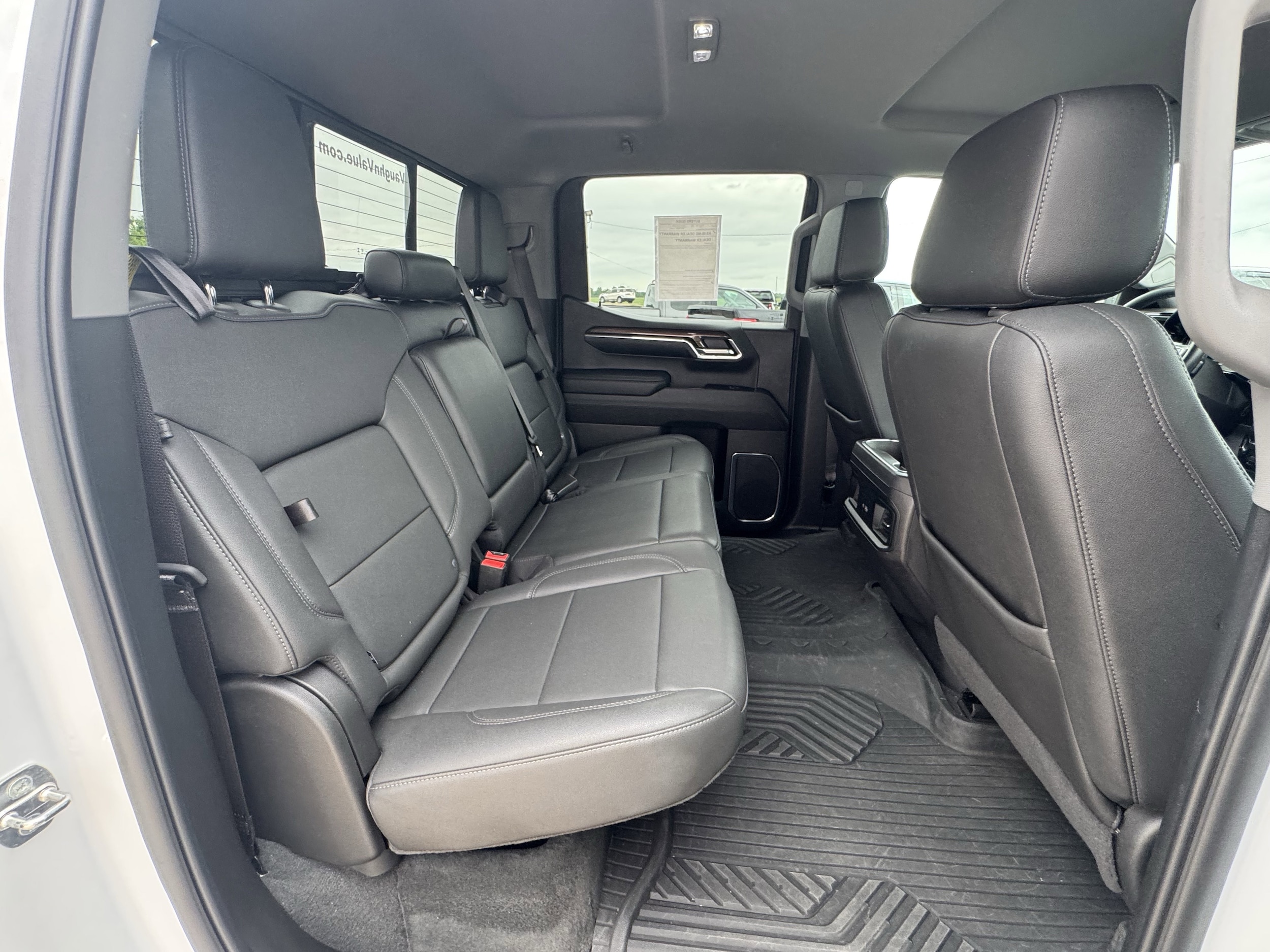 2024 Chevrolet Silverado 1500 LT Trail Boss - Photo 18