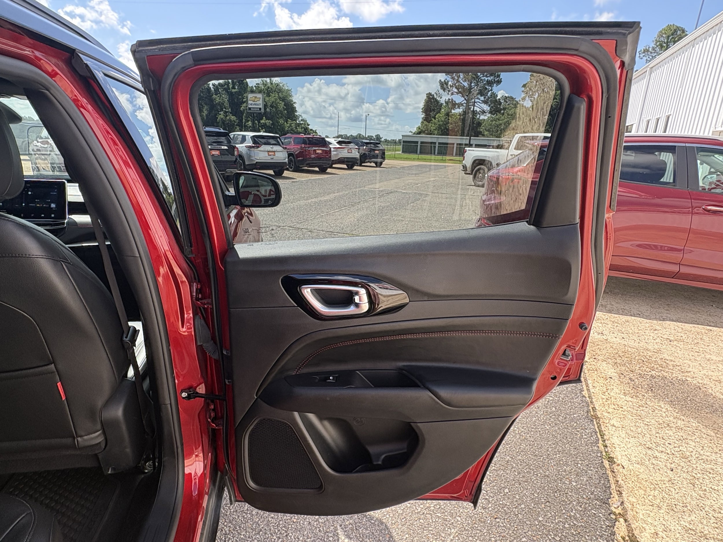 2025 Jeep Compass Trailhawk - Photo 18