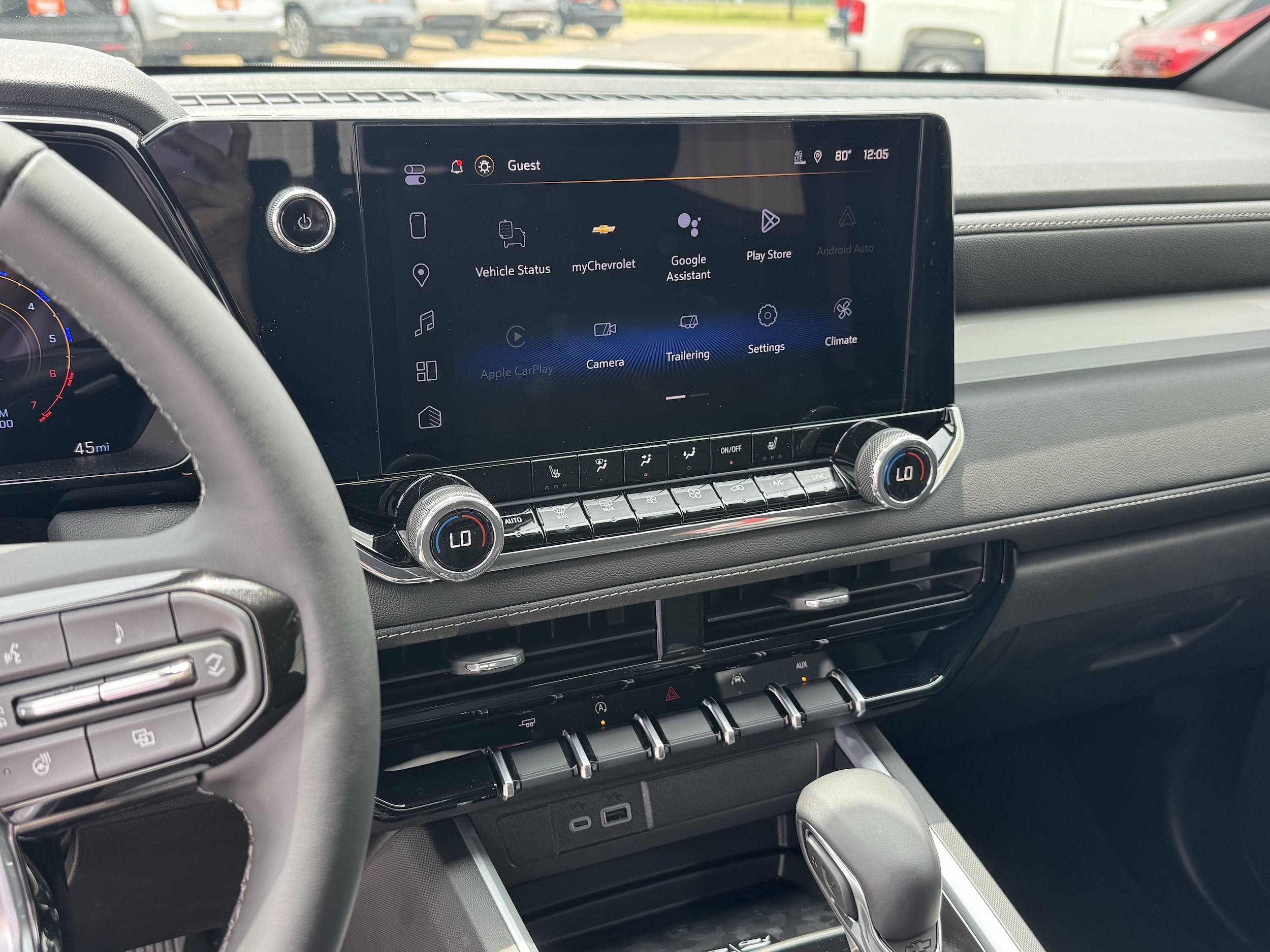 2026 Chevrolet Colorado LT - Photo 13