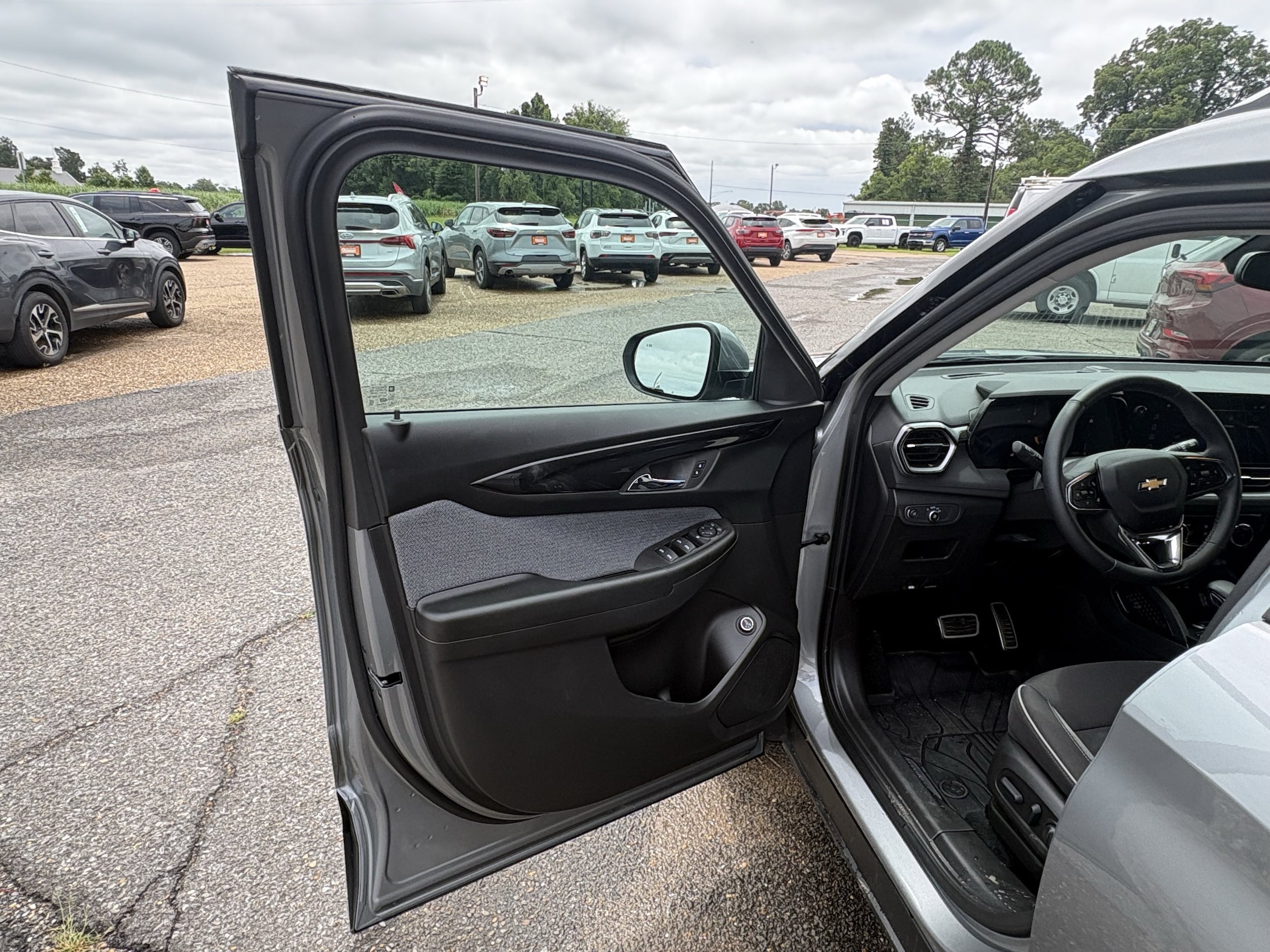 2026 Chevrolet Trailblazer LT - Photo 9