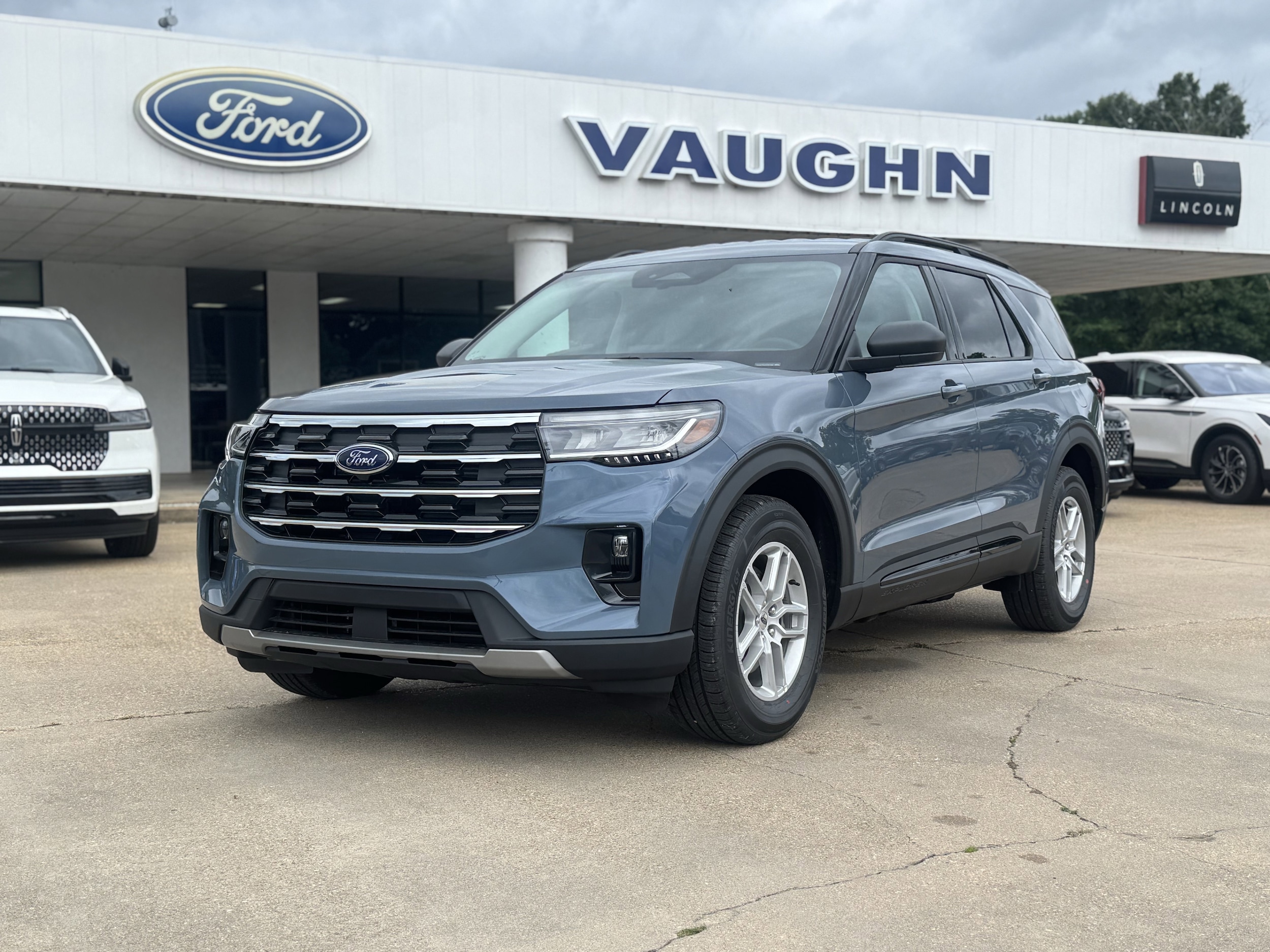 2026 Ford Explorer's photo
