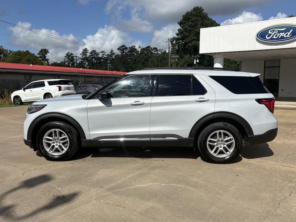 Used 2025 Ford Explorer Active SUV