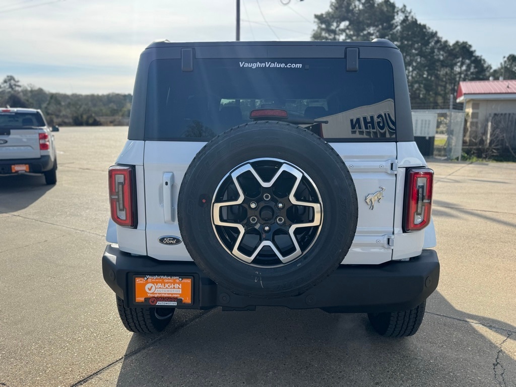 New 2025 Ford Bronco Outer Banks SUV