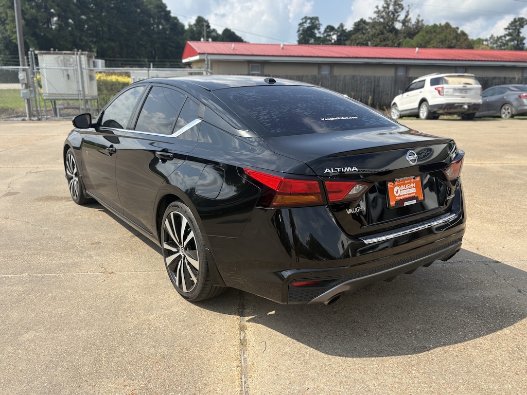 Used 2021 Nissan Altima 2.0 SR Sedan