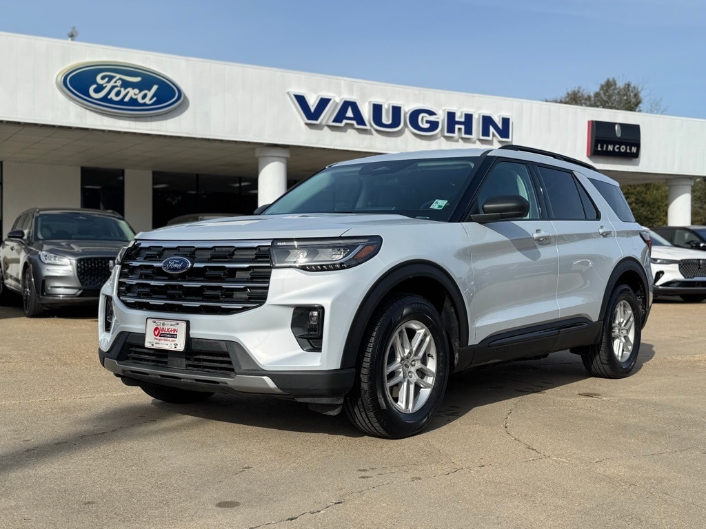 2026 Ford Explorer's photo