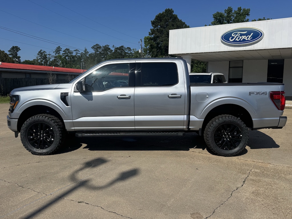 New 2026 Ford F-150 XLT Truck SuperCrew Cab
