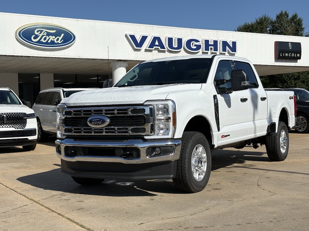 New 2026 Ford Super Duty F-250 SRW XLT Truck Crew Cab