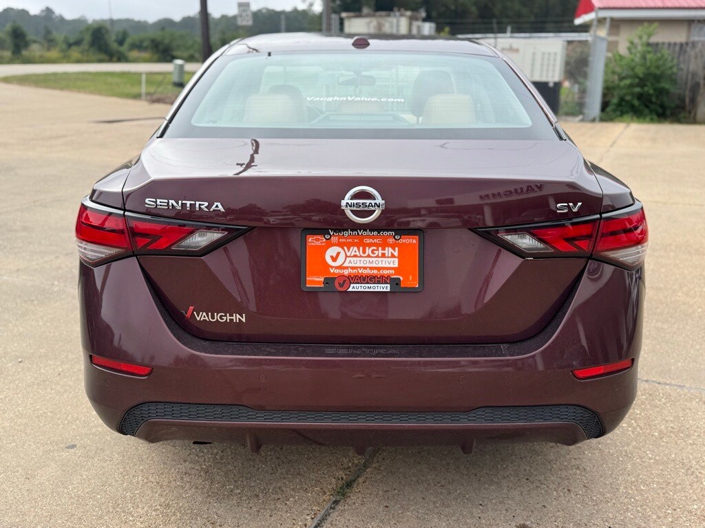 2023 Nissan Sentra SV photo 4