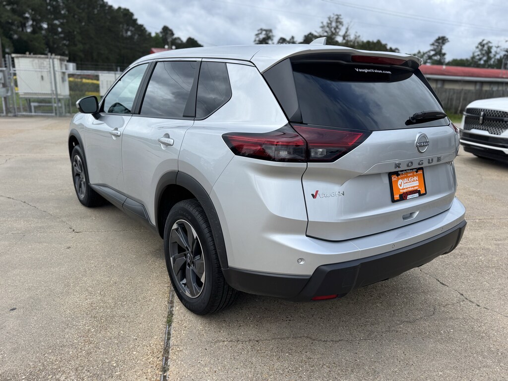 Used 2025 Nissan Rogue SV SUV