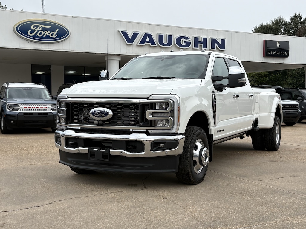New 2026 Ford Super Duty F-350 DRW King Ranch Truck Crew Cab