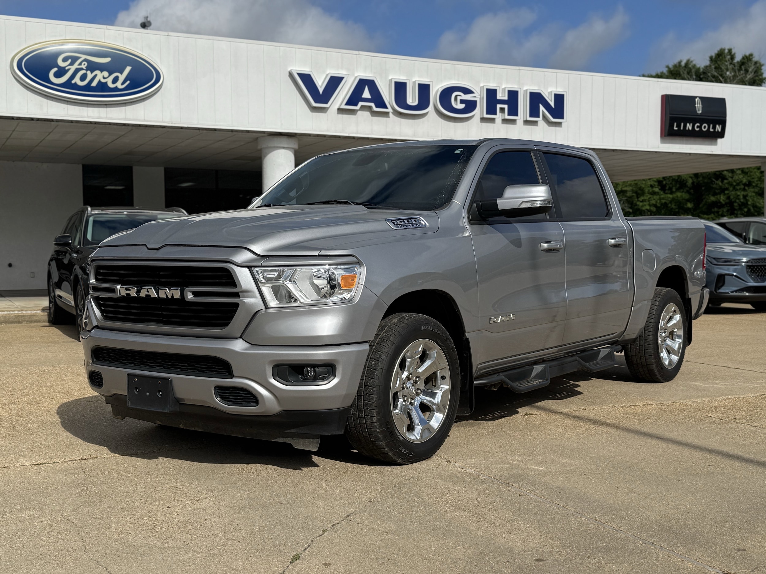 2019 Ram 1500 Truck Crew Cab 