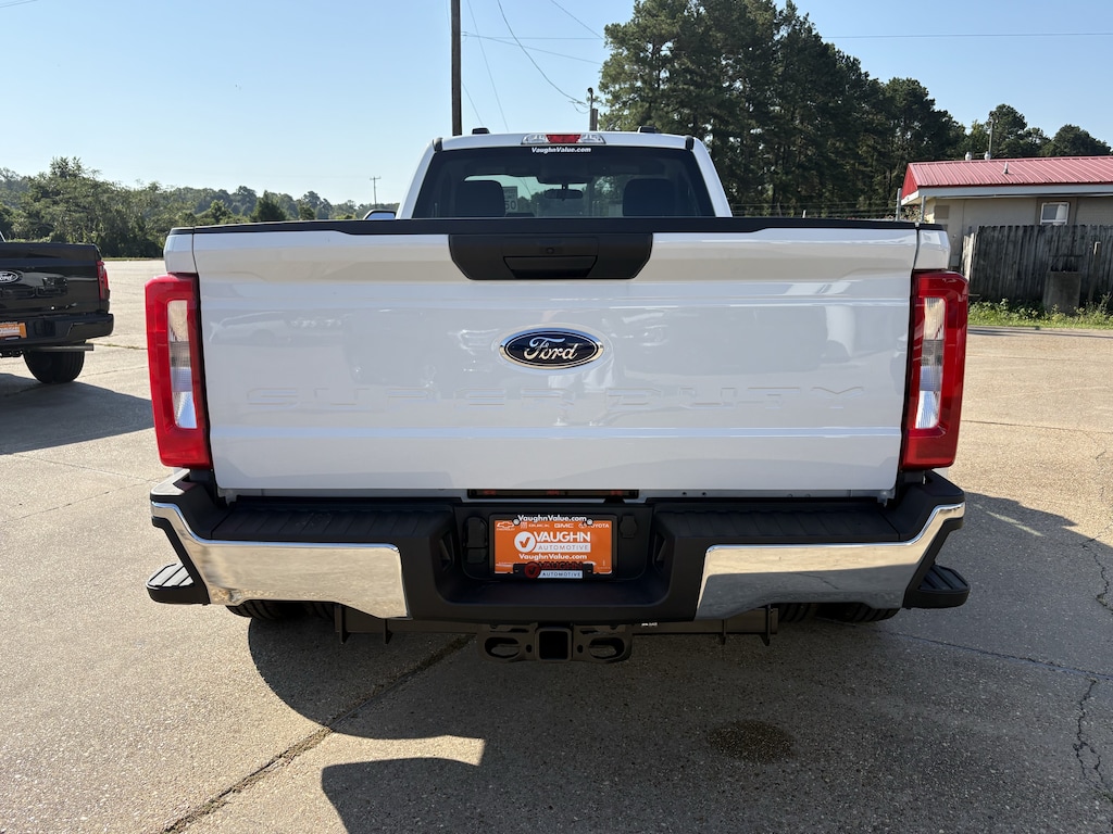 New 2026 Ford Super Duty F-350 DRW XLT Truck Regular Cab