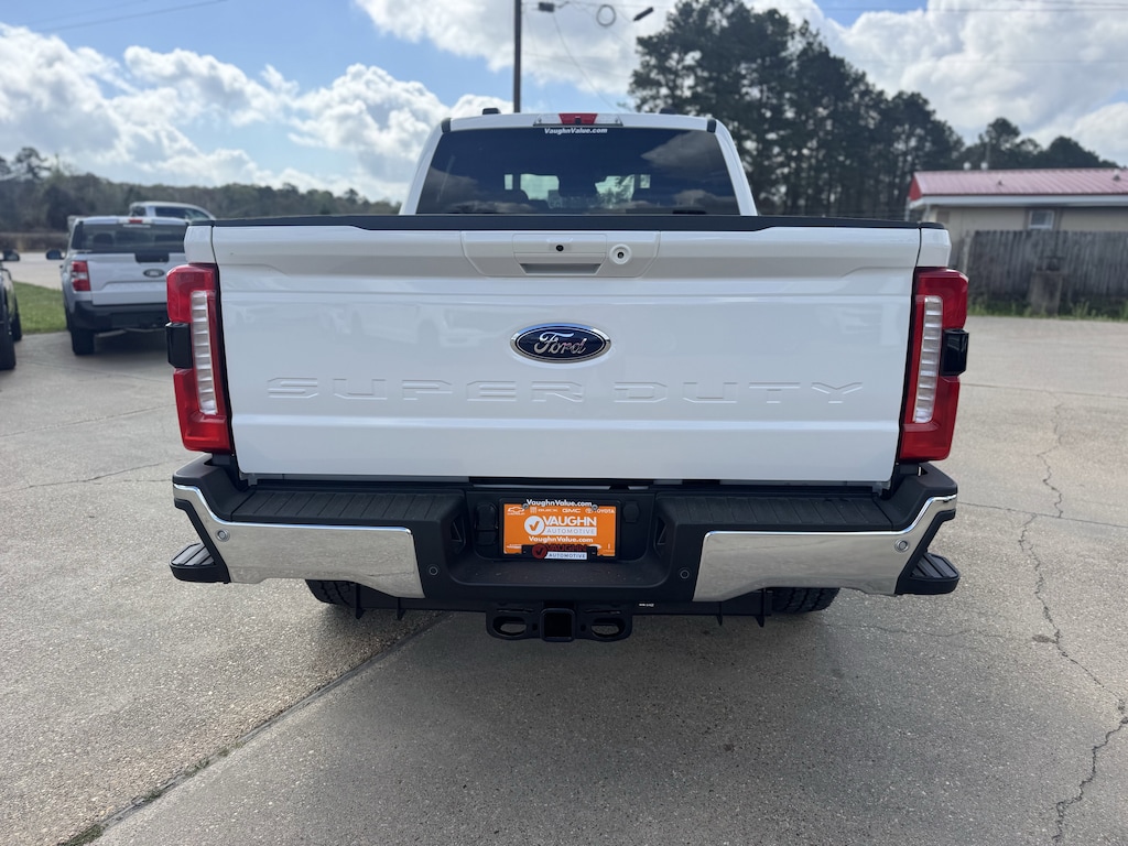 New 2026 Ford Super Duty F-250 SRW Lariat Truck Crew Cab