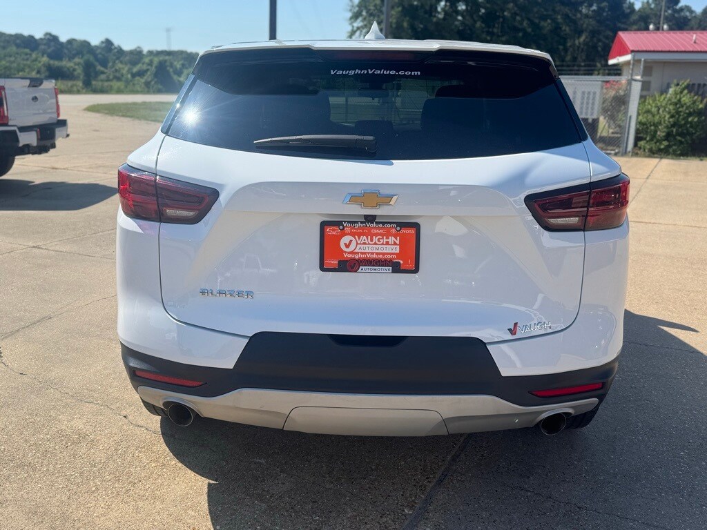 2025 Chevrolet Blazer 2LT photo 4