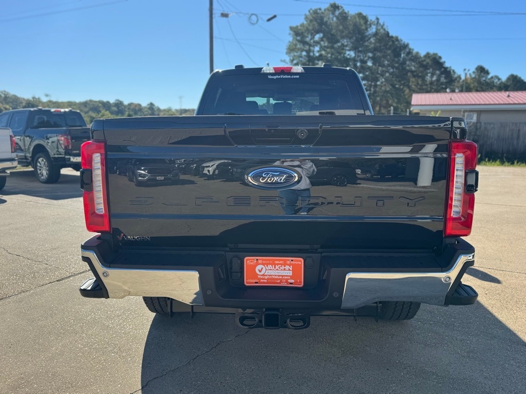 New 2026 Ford F-250SD F-250 Lariat Truck Crew Cab