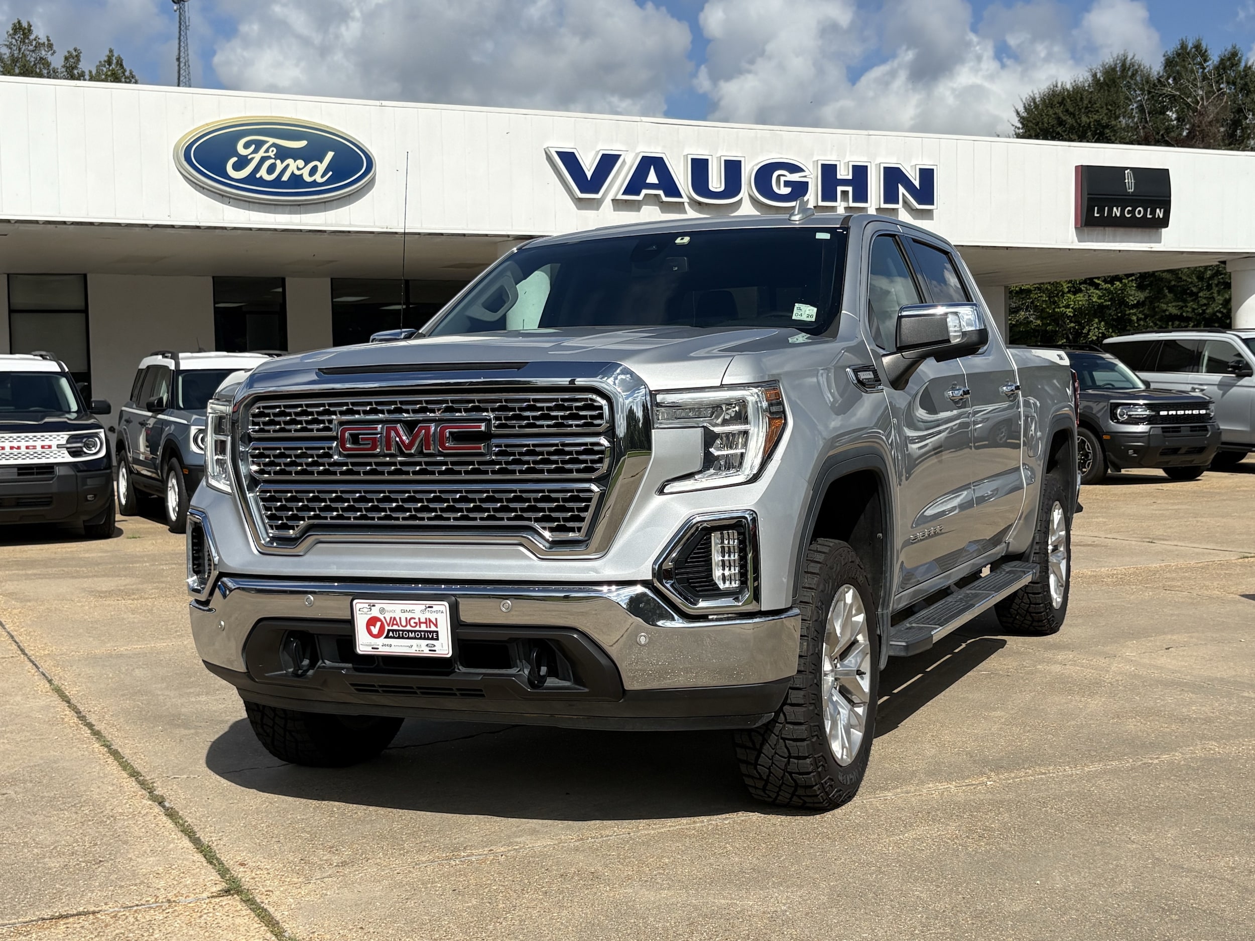2021 GMC Sierra 1500 SLT