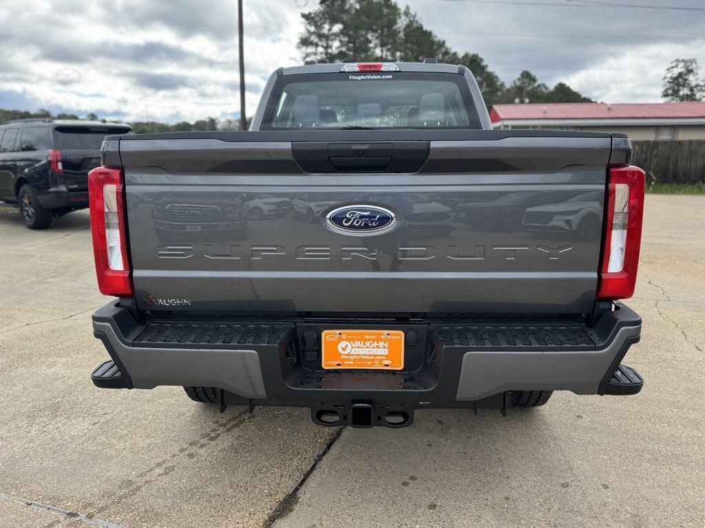 New 2026 Ford Super Duty F-350 SRW XL Truck Crew Cab