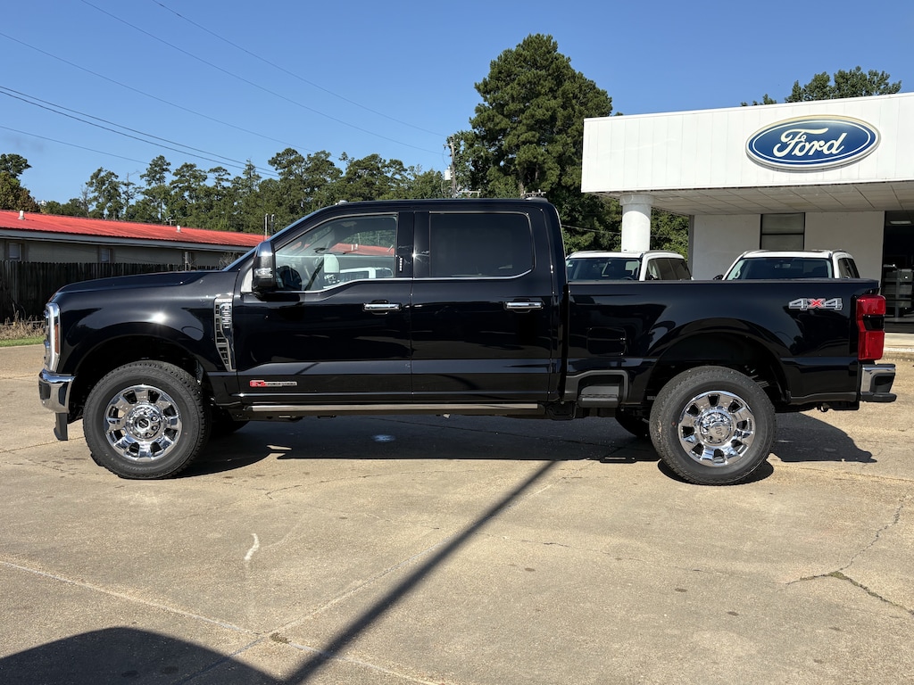 New 2026 Ford Super Duty F-250 SRW King Ranch Truck Crew Cab