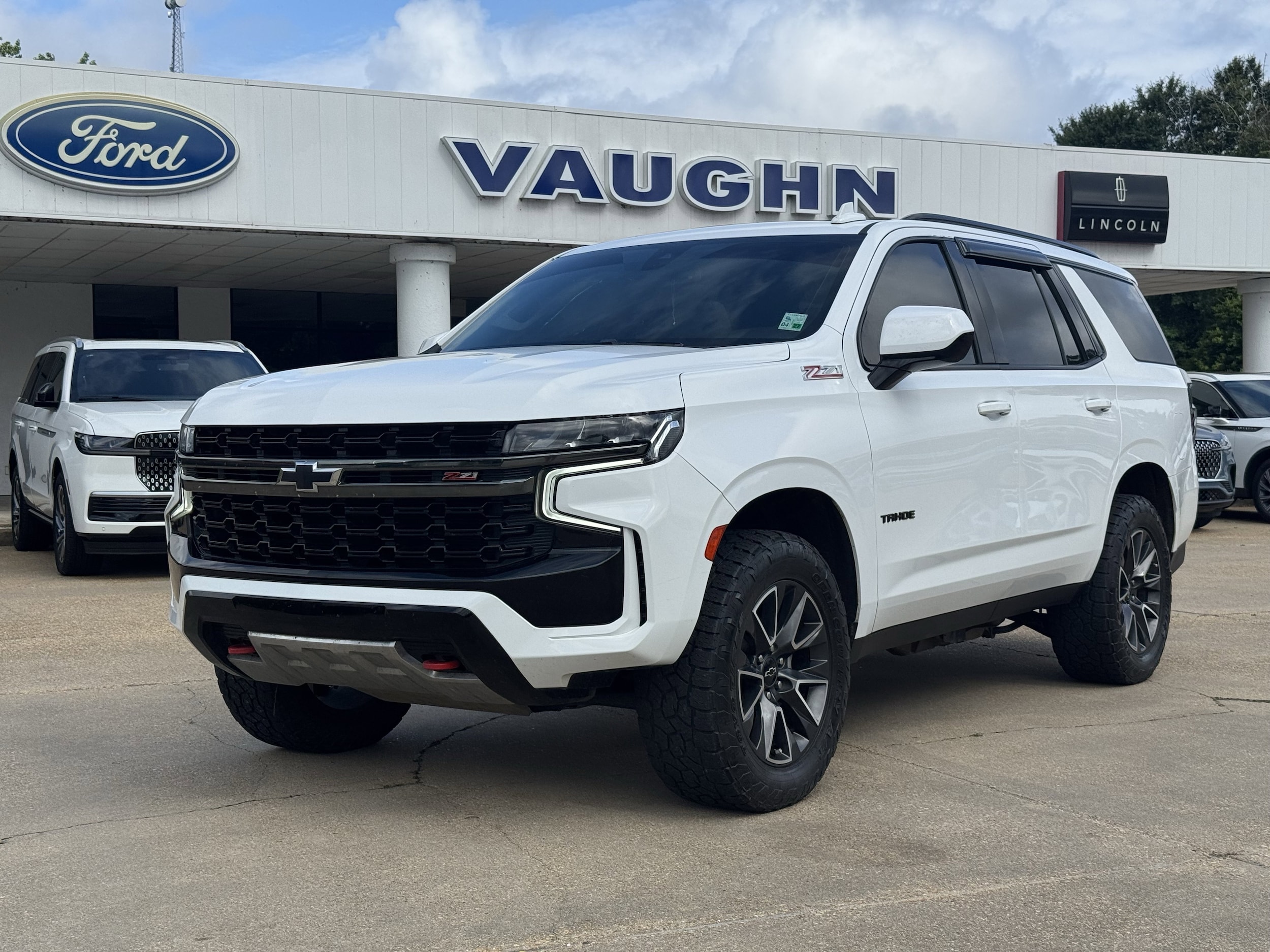 2021 Chevrolet Tahoe 4WD Z71's photo